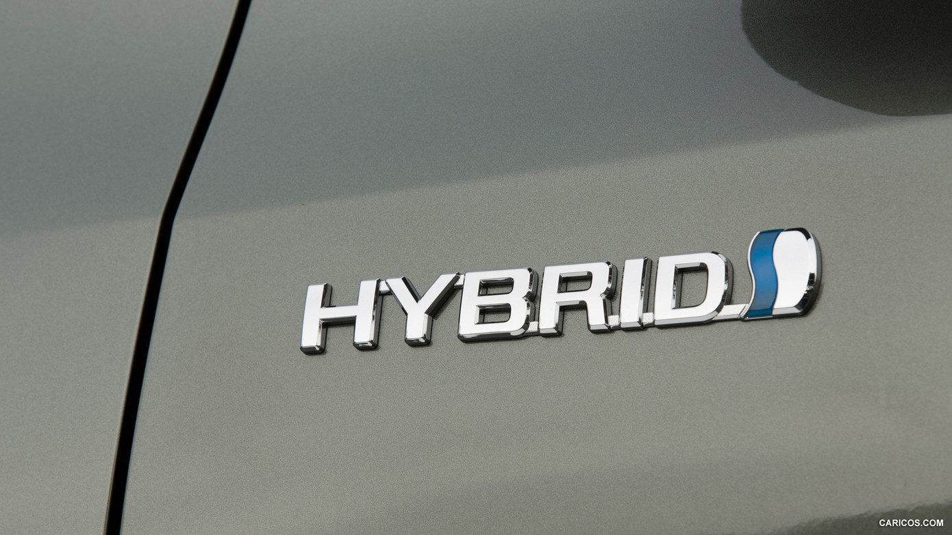 Thị trường xe hybrid tăng trưởng mạnh