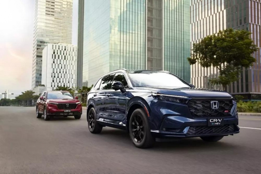 Honda CR-V màu bạc