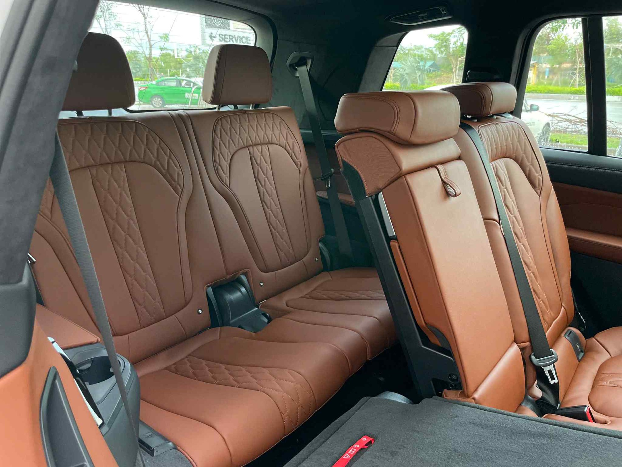 Góc nhìn khác của BMW X7 Chi tiết thiết kế xe BMW X7