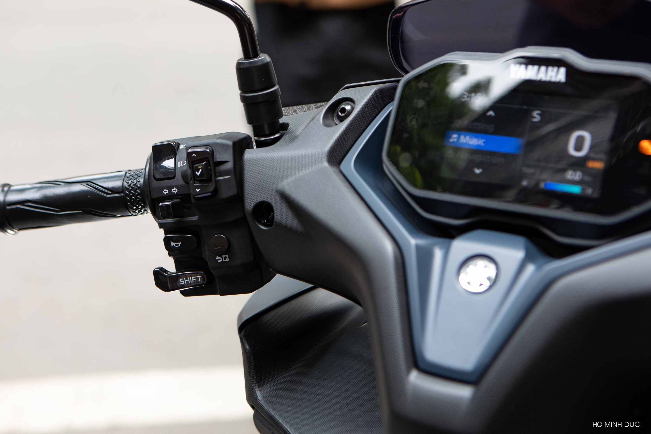 Nút Shift điều chỉnh hộp số YECVT