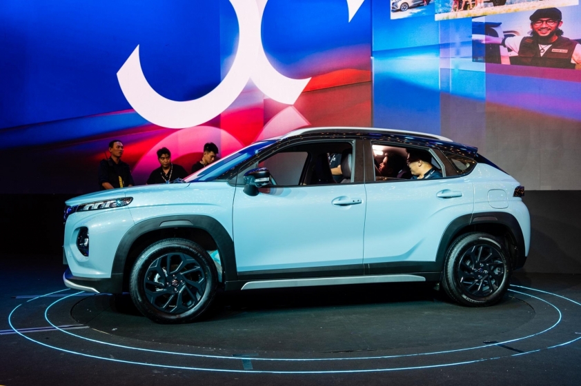 So sánh kích thước Suzuki Fronx
