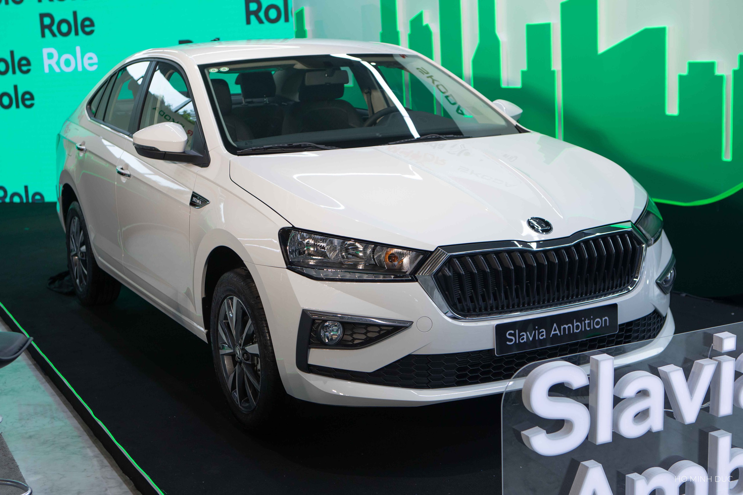 Skoda Slavia đang được ưu đãi với giá từ 421 triệu đồng.
