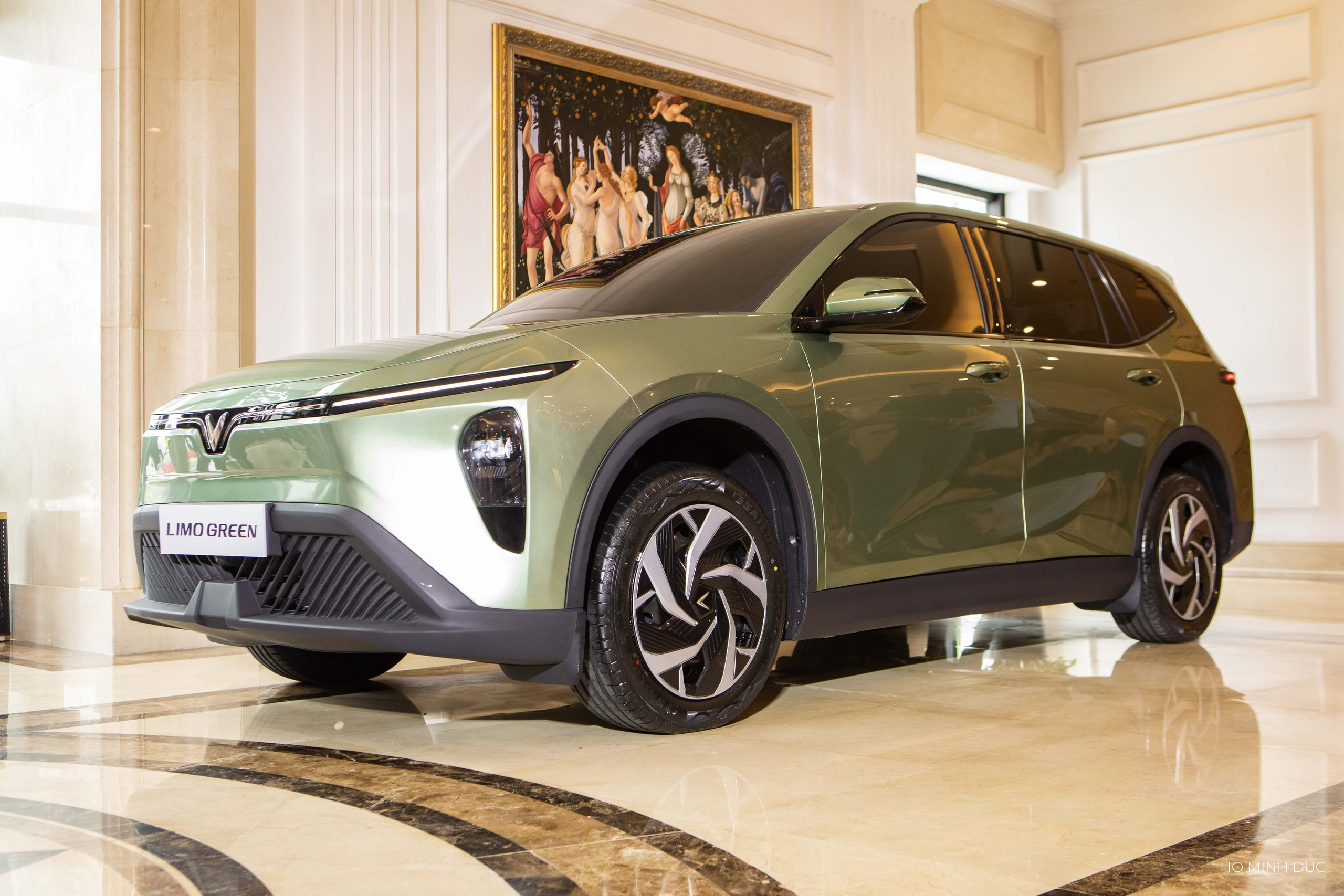 Kiến trúc điện tử vùng Zonal E/E trên VinFast Limo Green
