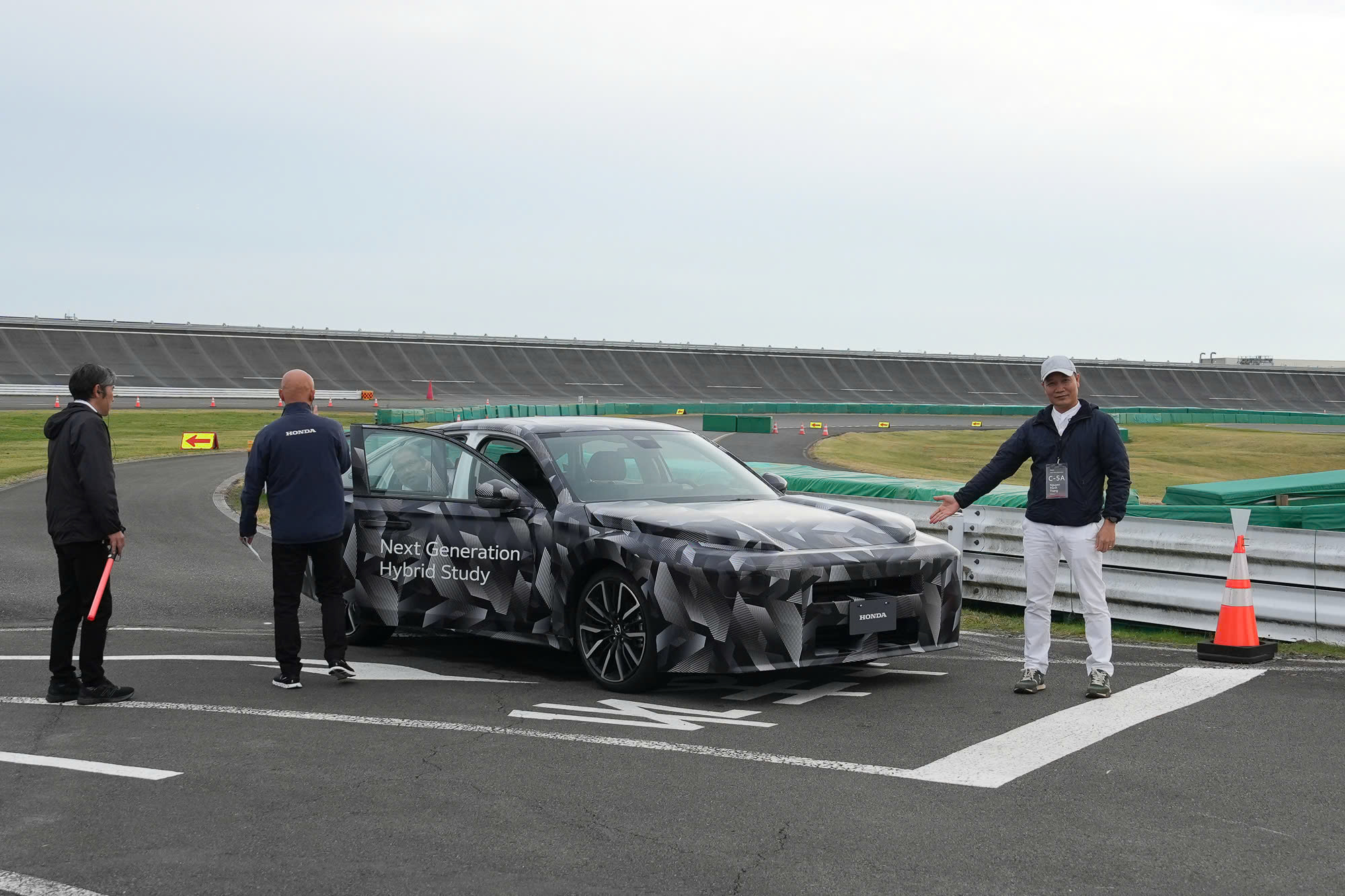 Mẫu Civic với nền tảng hybrid mới