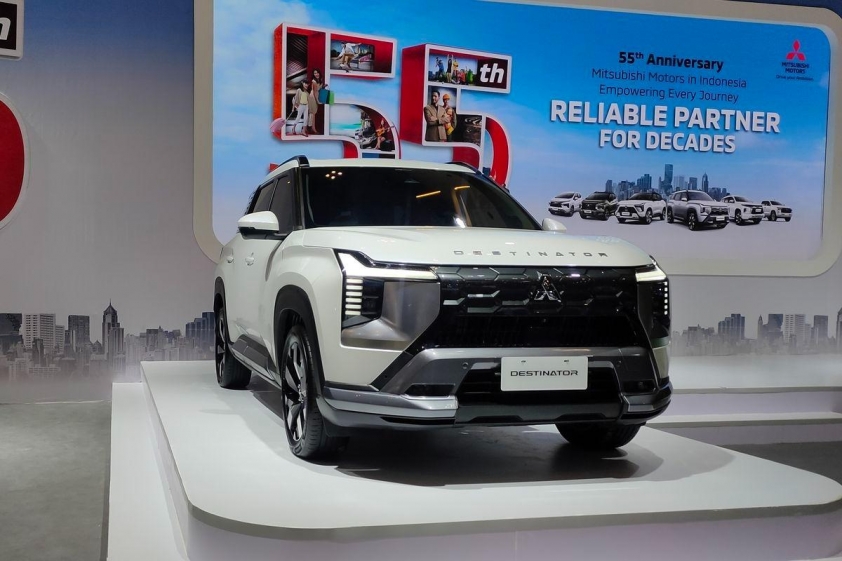 Destinator Mitsubishi Destinator thiết kế ngoại thất