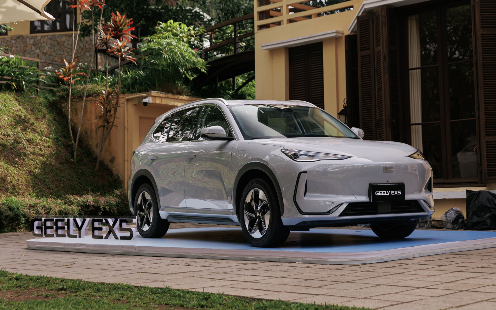 Geely EX5 là xe điện đầu tiên của hãng tại Việt Nam Geely EX5 SUV điện đầu tiên tại VN