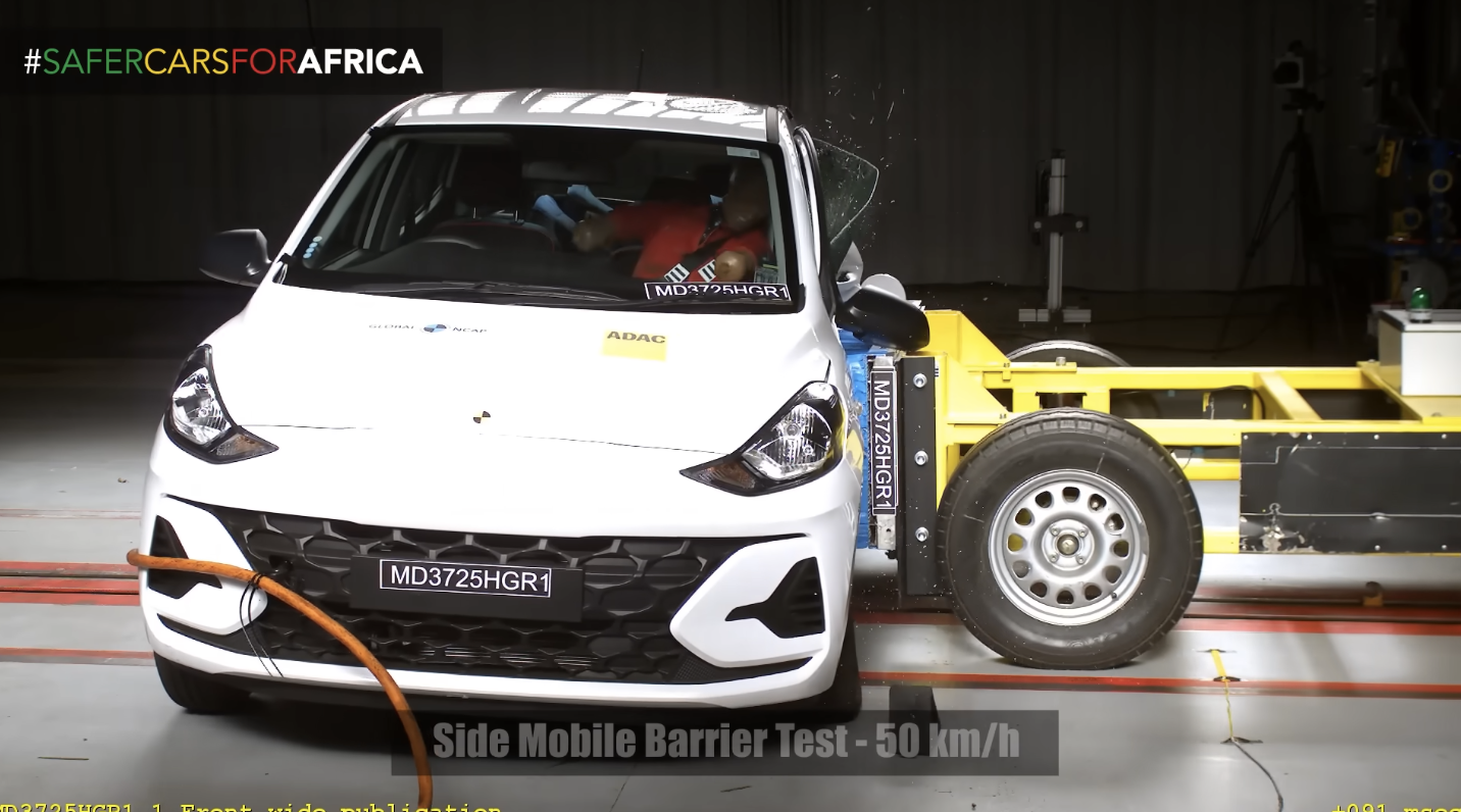 Hyundai Grand i10 thử nghiệm va chạm