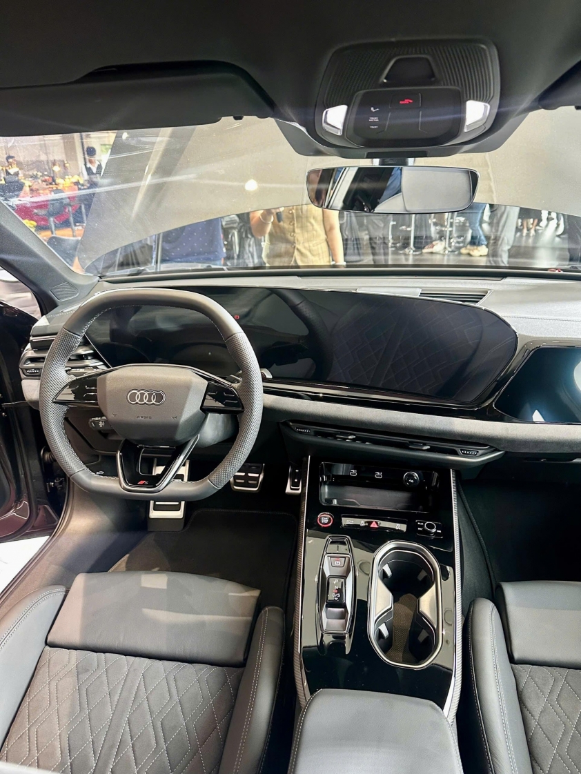 Khoang cabin Audi A6 2026